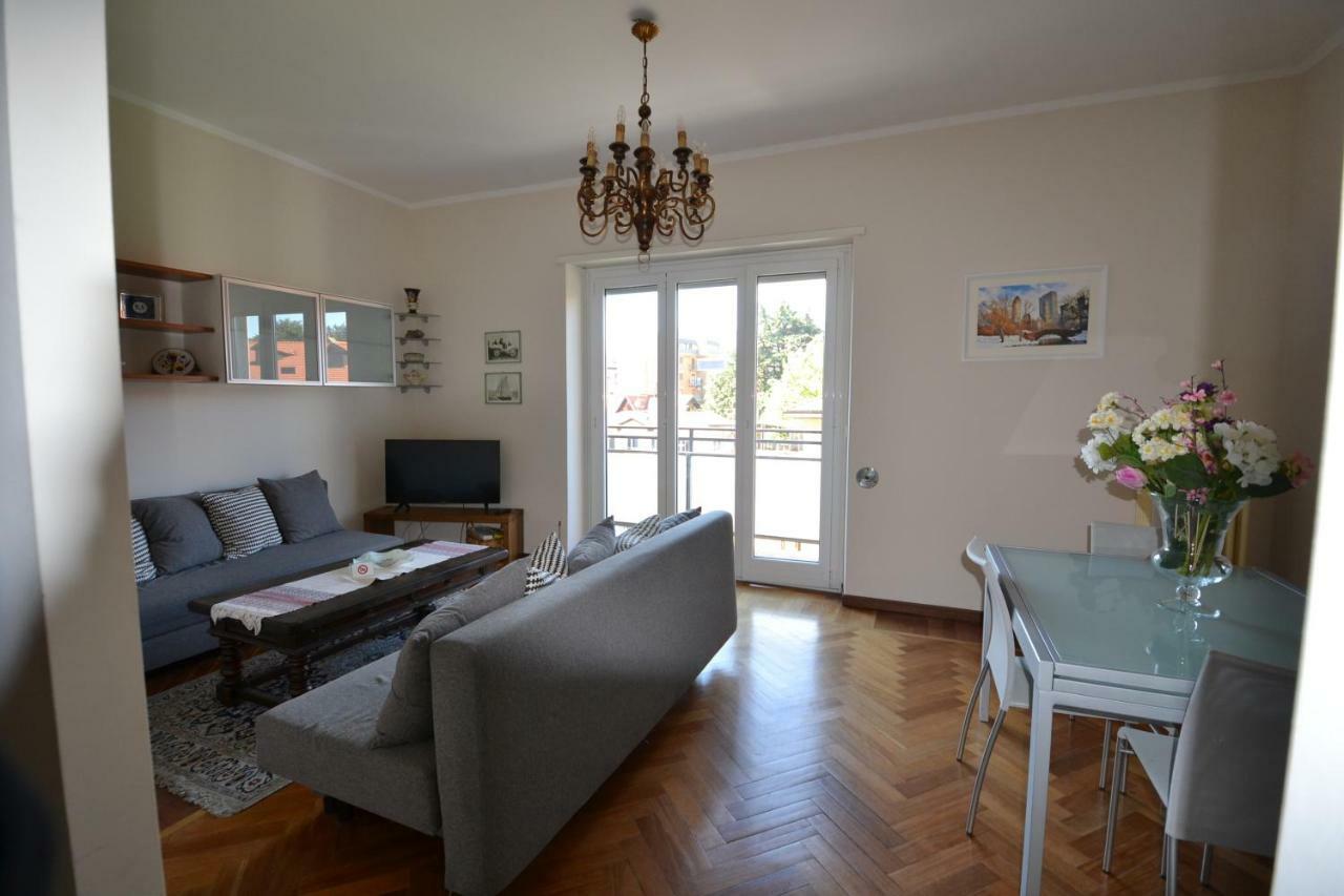 Magenta Apartment Varese Luaran gambar