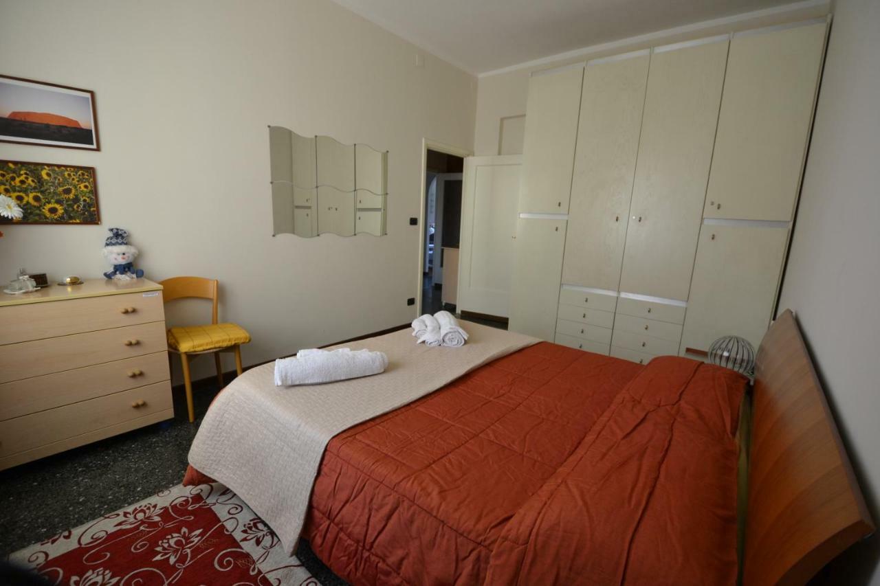 Magenta Apartment Varese Luaran gambar